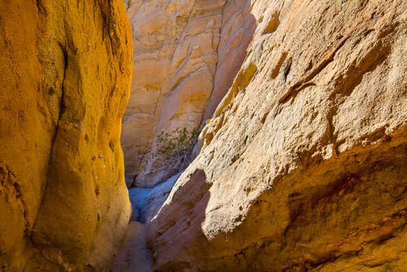 Truckhaven Rocks -90