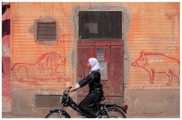 Marrakesh,stories on the wall -3