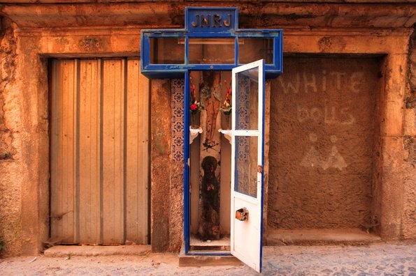 Porto White Dolls-21